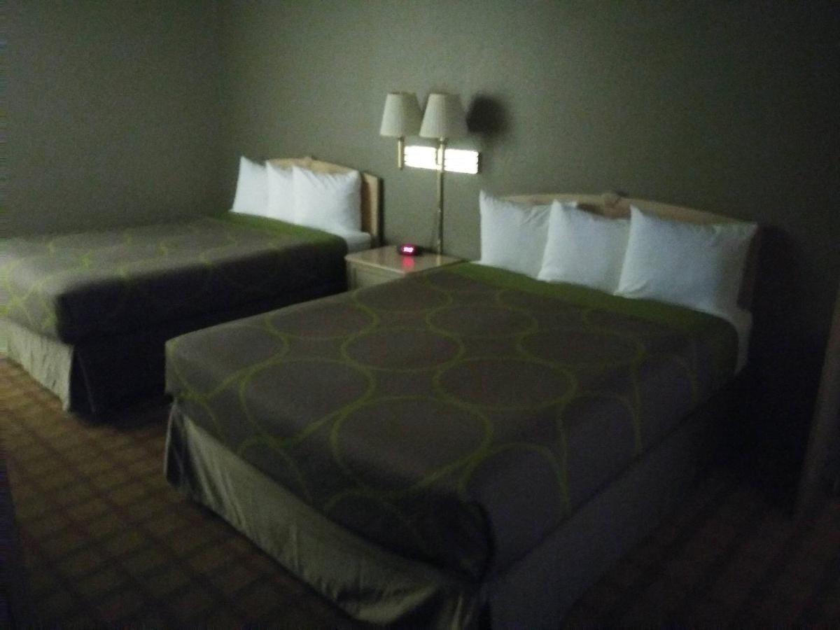 Super 8 By Wyndham Albuquerque West/Coors Blvd Hotell Eksteriør bilde