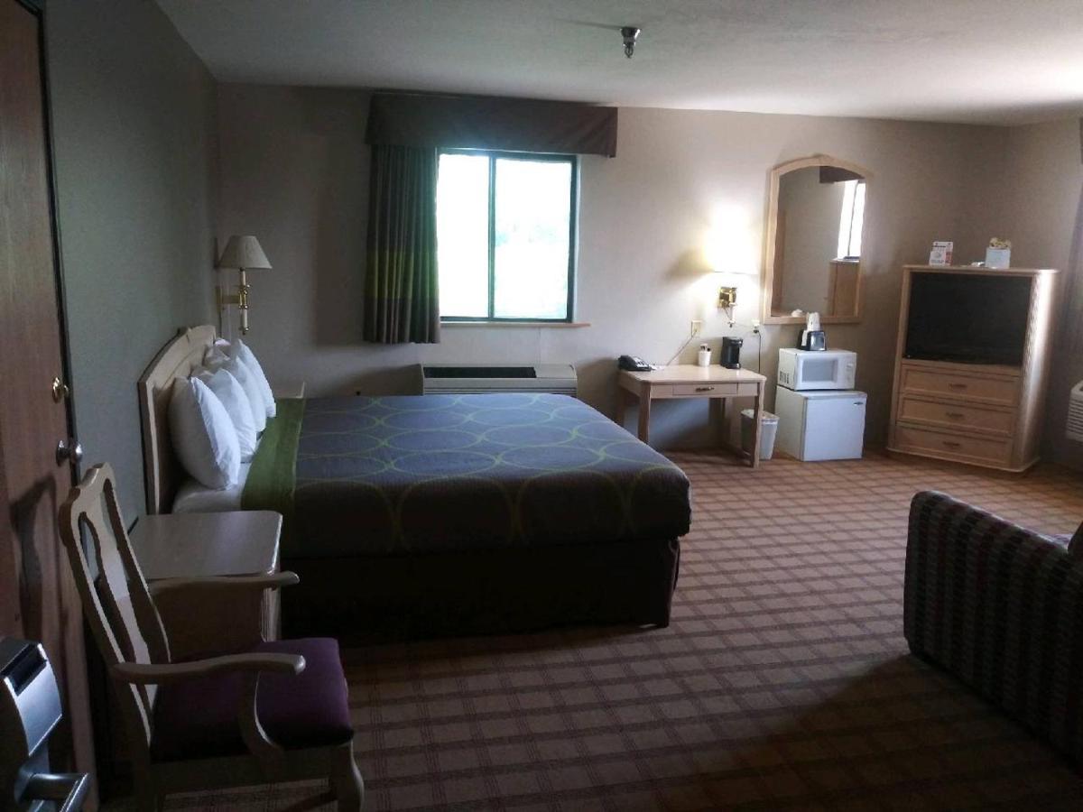 Super 8 By Wyndham Albuquerque West/Coors Blvd Hotell Eksteriør bilde