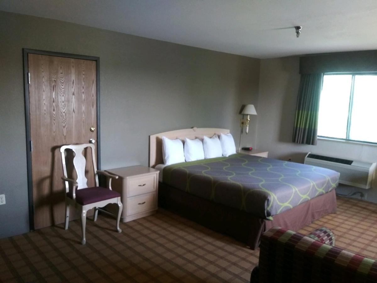 Super 8 By Wyndham Albuquerque West/Coors Blvd Hotell Eksteriør bilde